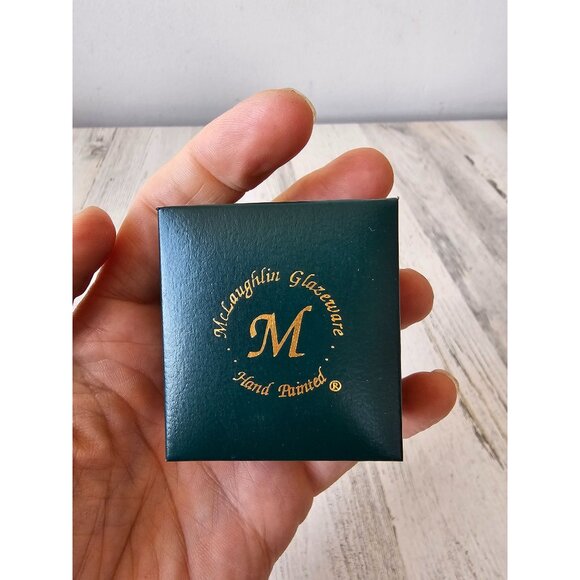 White House McLaughlin glazeware Truman?‎ Seal blue pin new - Picture 3 of 4